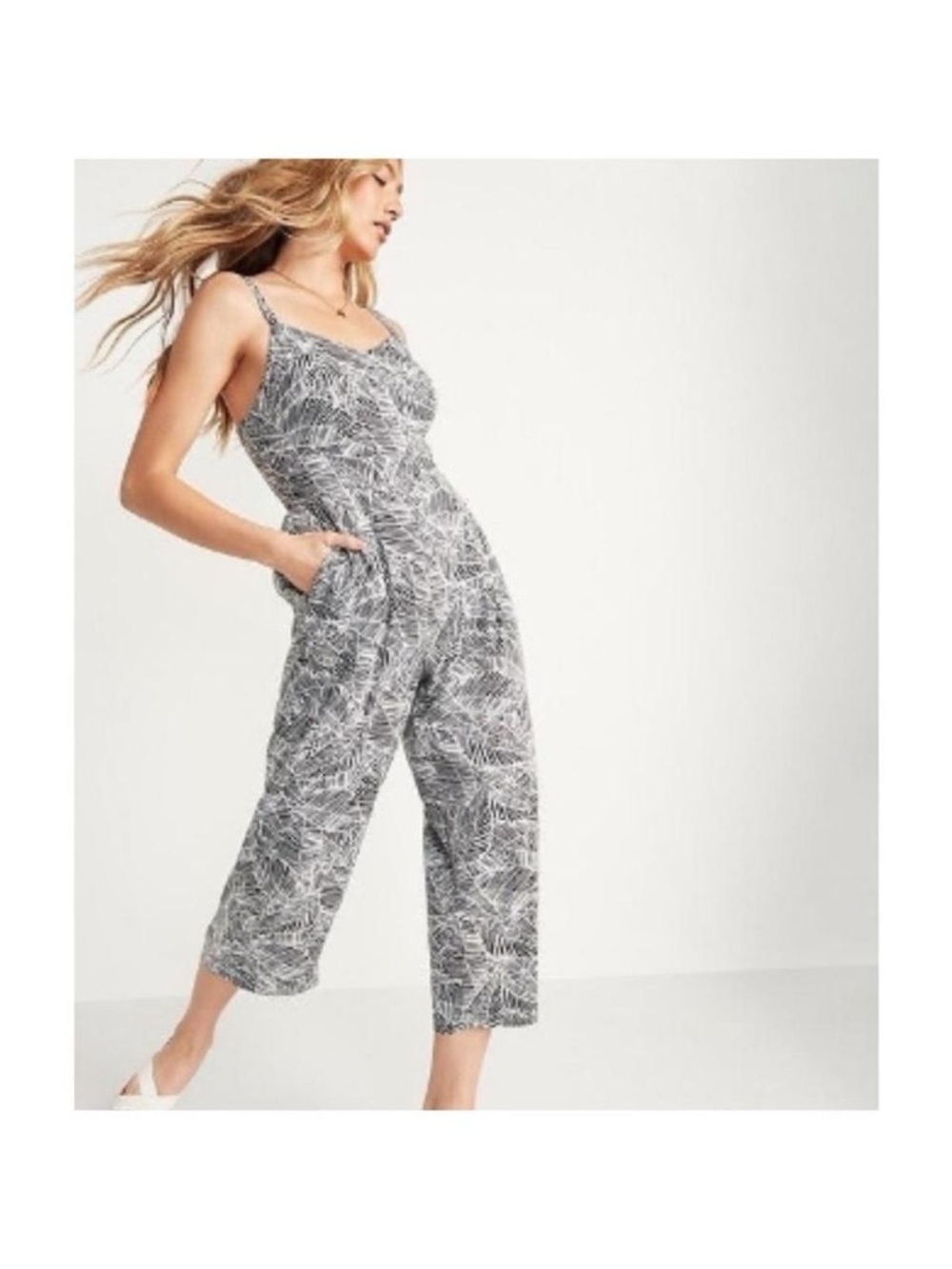 Old Navy Black & White Printed Jumpsuit